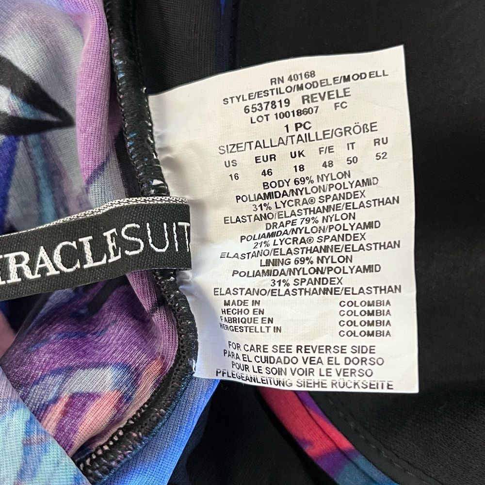 NWT MIRACLESUIT | Revele One Piece Swimsuit in Framboise Pink 16 - Picture 7 of 9